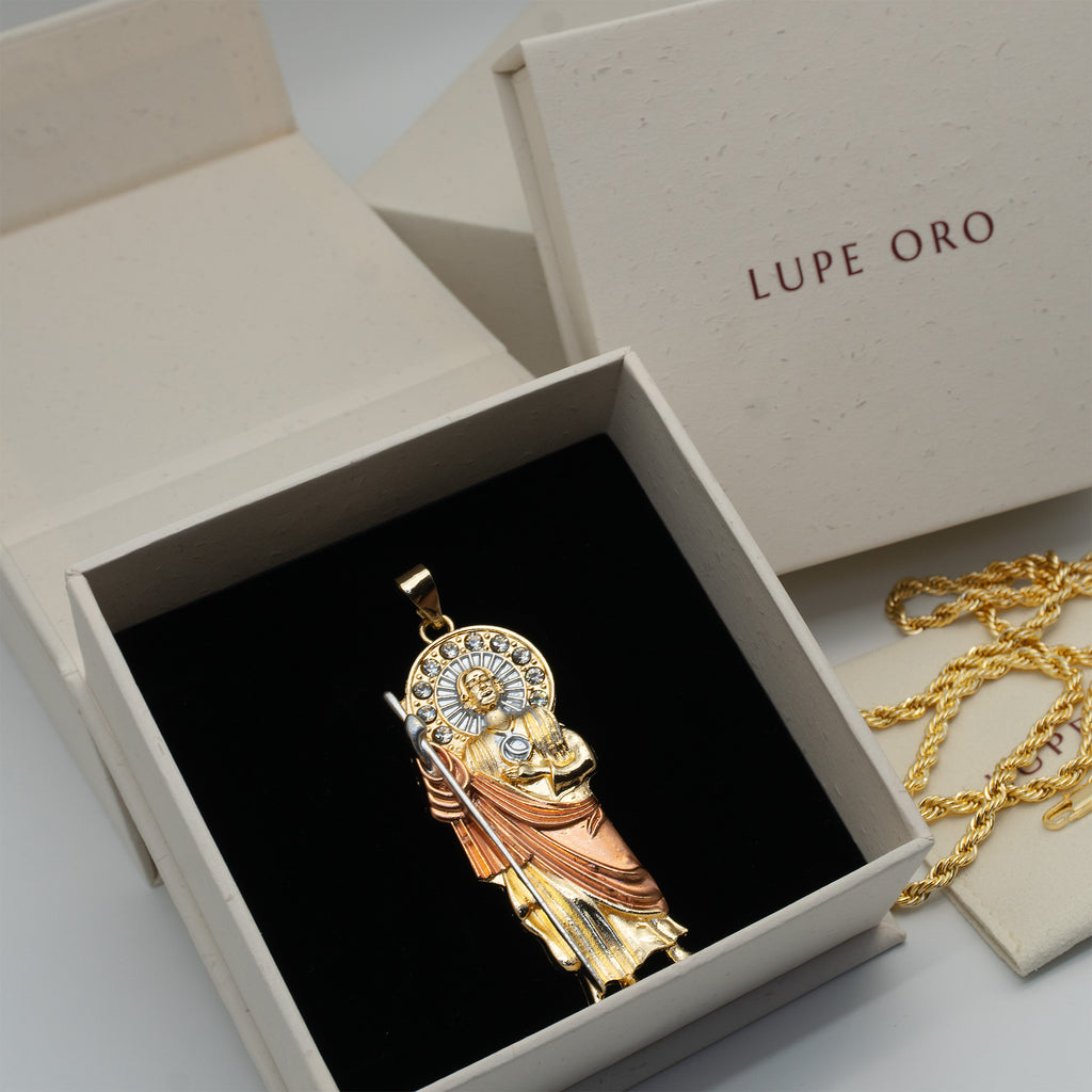 San Judas Tadeo rose gold robe necklace in the Lupe Oro gift box with pouch