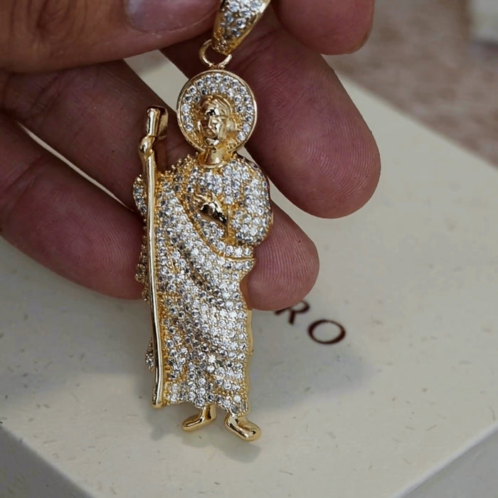 San Judas Tadeo white CZ figure pendant on the Lupe Oro gift box