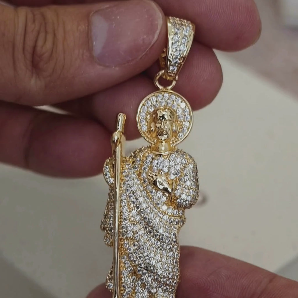 San Judas Tadeo white CZ figure pendant, turning in hand (silent)